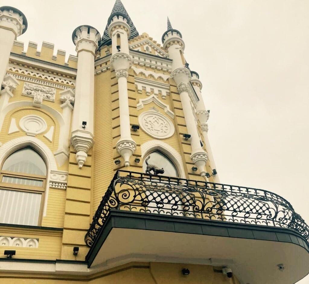 Новая Красивая Квартира. Cserkaszi Kültér fotó